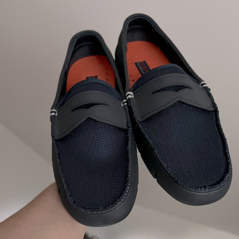Swims Mesh and Eubber Penny Loafer- Navy Size 9 Men’s